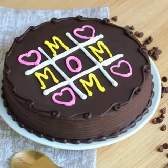 Delicious Chocolate Cake for Mom