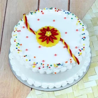 Designer Rakhi Vanilla Cake