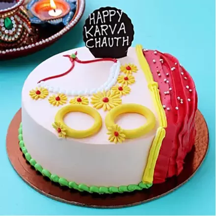Designer Karwa Chauth Vanilla Cake