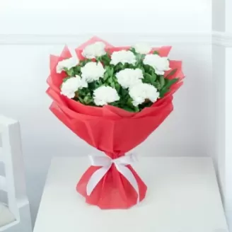 Bouquet of 10 White Carnations