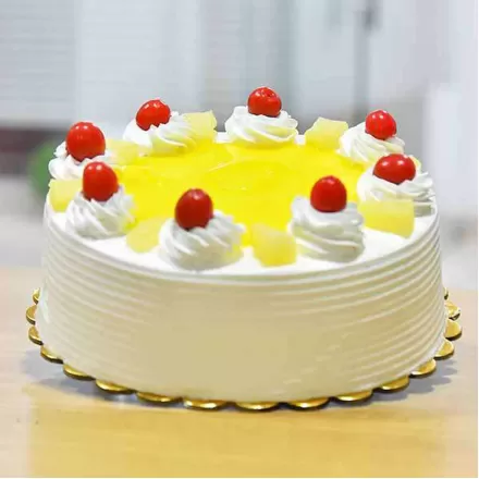 Premium Decorative Pineapple Cake