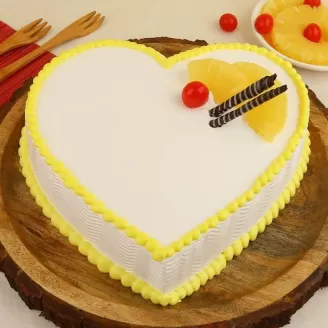 Heart Shape Pineapple Cake 