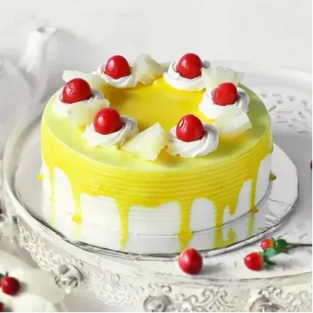 Creamy Pineapple Cake