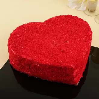 Beautiful Red Velvet Cake