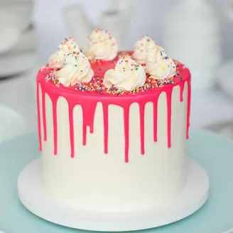  Strawberry Shape Cake