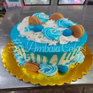 Designer Vanilla Cake Delivered in Ambala
