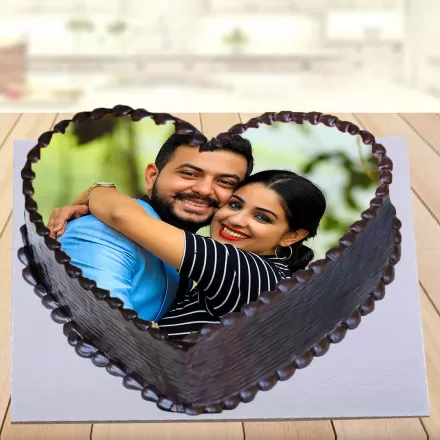 Beautiful Couple Photo Cake
