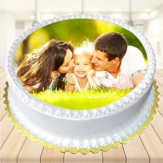 Sweet Vanilla Family Photo Cake