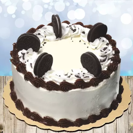 Oreo Vanilla Cake