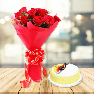 Red Roses with Creamy Cake