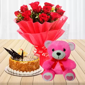 12 Red Roses With Beautiful Combo