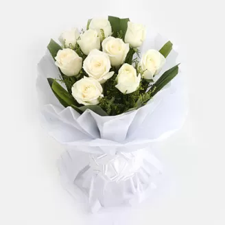 10 White Roses bouquet