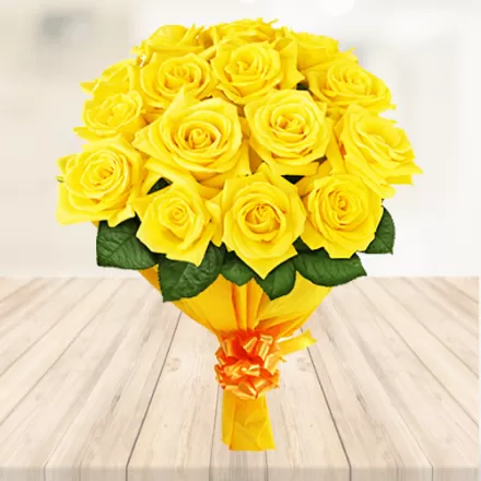 12 Yellow Roses Bouquet