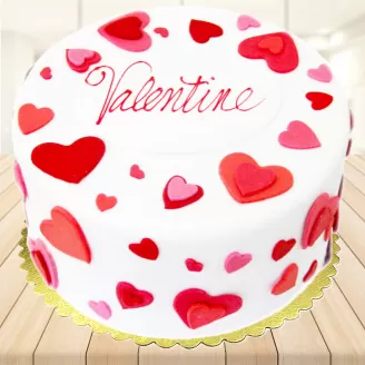 Valentine's Special Cake For My Girlfriend