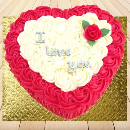 Red Roses Heart Shape Cake