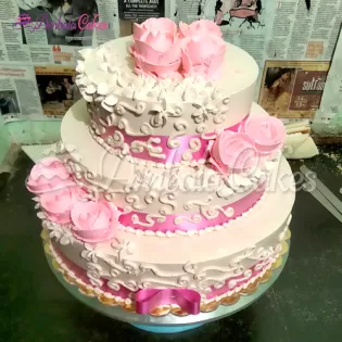 Beautiful 3-tier cake Delivered in Ambala City