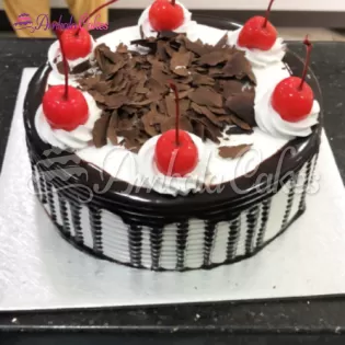 Black forest cake delivered in Adhoya